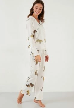 LELA SET - Nachtwäsche Set - White -LELA Verkaufsshop 08d847dd18d841778a493d1040075c1b