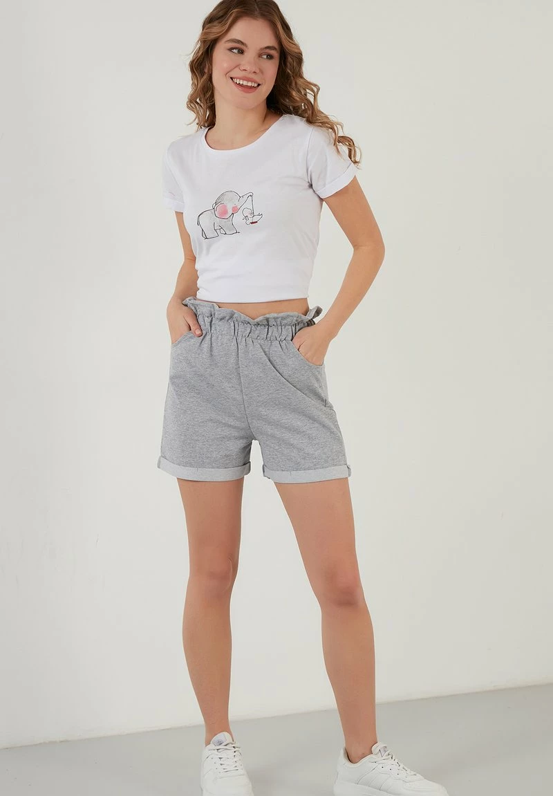 LELA SLIM FIT - Shorts - Grey-melange 2 LELA SLIM FIT - Shorts - Grey-melange – Bild 2