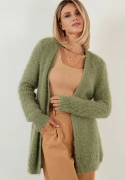 LELA REGULAR FIT - Strickjacke - Almond Green 8 LELA REGULAR FIT - Strickjacke - Almond Green -LELA Verkaufsshop 0dfbffeb8f844dd2a0642cab5200e441