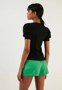 LELA Bluse - Black -LELA Verkaufsshop 21c3e834fbfe485ea17a67c5331bddd2