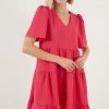 LELA LOOSE FIT - Freizeitkleid - Fuchsia