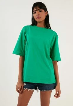 LELA LOOSE FIT - T-Shirt Basic - Benetton Color