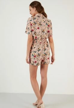 LELA REGULAR FIT - Jumpsuit - Beige -LELA Verkaufsshop 51be3179fdfa43bf98ef30320c9e1119