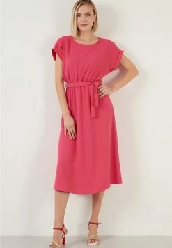LELA REGULAR FIT - Freizeitkleid - Fuchsia -LELA Verkaufsshop 5777e1fbab6b4d3cad99fd68fd9cf5a6 1