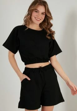 LELA TWO PIECE SET - REGULAR FIT - Shorts - Stone Colored -LELA Verkaufsshop 619596d0c34b4198b54366af8a45fe7f