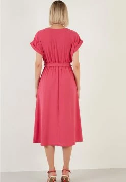 LELA REGULAR FIT - Freizeitkleid - Fuchsia -LELA Verkaufsshop 67d03de4afb54e25ba2f9e8858f84f84