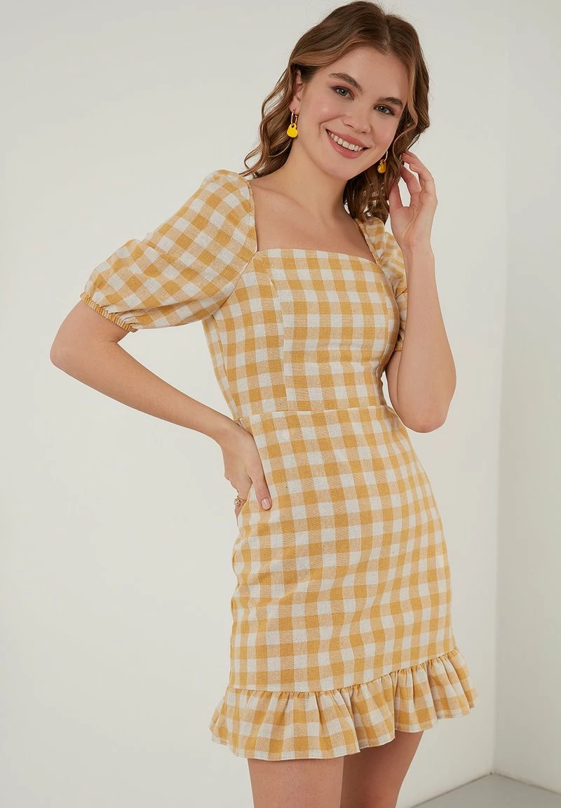 LELA REGULAR FIT - Freizeitkleid - Mustard Color 3 LELA REGULAR FIT - Freizeitkleid - Mustard Color – Bild 3