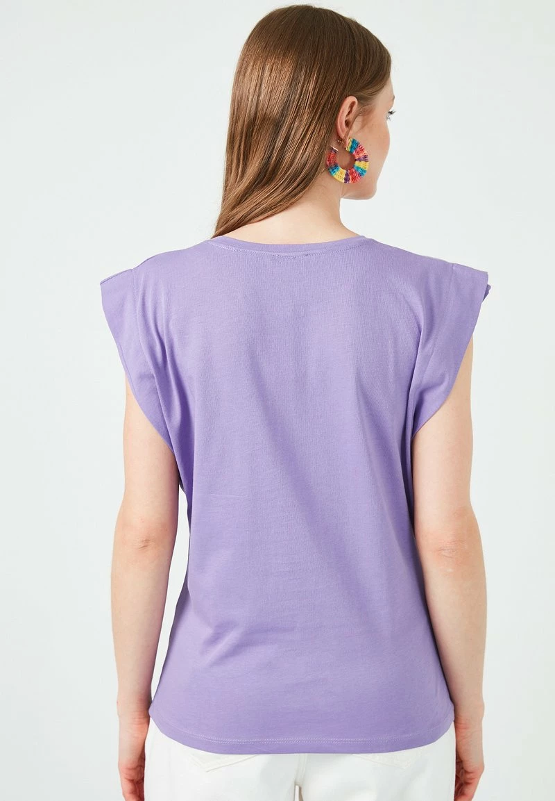 LELA T-Shirt Basic - Lilac 3 LELA T-Shirt Basic - Lilac – Bild 3