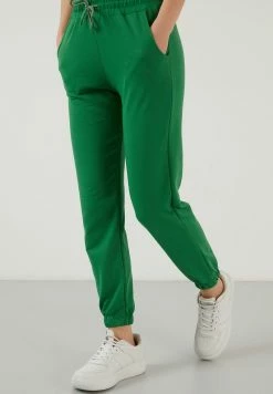 LELA SLIM FIT - Jogginghose - Benetton Color -LELA Verkaufsshop 7125d67d04b94024847aa812a873d02d