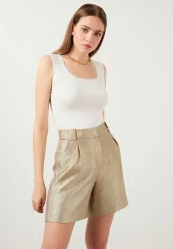 LELA SQUARE NECK LACE DETAILED ATHLETE - Top - Ecru 10 LELA SQUARE NECK LACE DETAILED ATHLETE - Top - Ecru -LELA Verkaufsshop 98365fd1a5aa439880d090c948b3c4ff 1