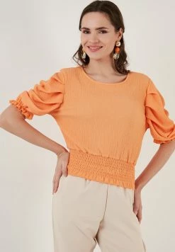 LELA REGULAR FIT - Bluse - Light Orange -LELA Verkaufsshop ae19c782a35c4e71a54b02fdf94d229c