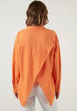 LELA LOOSE FIT - Hemdbluse - Orange -LELA Verkaufsshop b7e0691b3b0c4a98a409ffa0e8d96dae