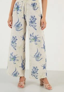 LELA TWO PIECE SET - REGULAR FIT - Strickjacke - Blue -LELA Verkaufsshop b9f21fbb7d3e4595bed63a678d689656