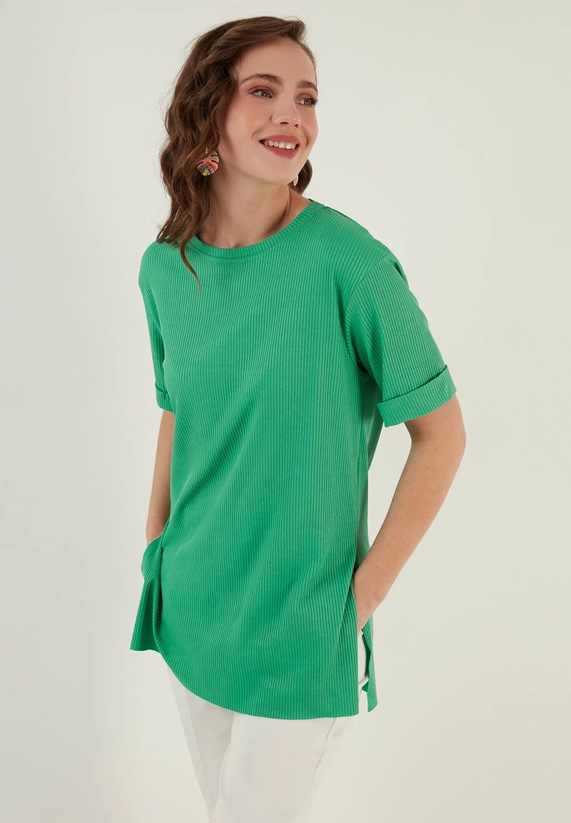 LELA CREW NECK SLIT DETAILED - Bluse - Benetton Color 4 LELA CREW NECK SLIT DETAILED - Bluse - Benetton Color – Bild 4