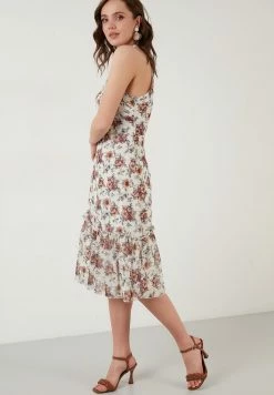 LELA REGULAR FIT - Freizeitkleid - Stone Colored -LELA Verkaufsshop bfbf31323b3b42b18da82e069094f759