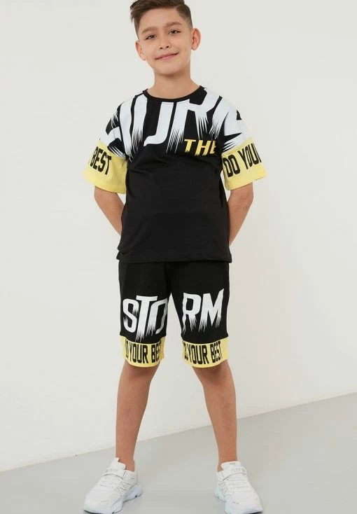 LELA REGULAR FIT T-SHIRT AND SHORTS - Shorts - Black -LELA Verkaufsshop c5fdb450453b496795737106f5c3b572