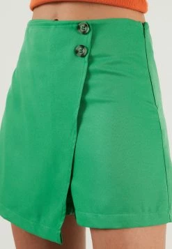 LELA REGULAR FIT - Shorts - Benetton Color -LELA Verkaufsshop d0565517600047c7abce34091c42e975
