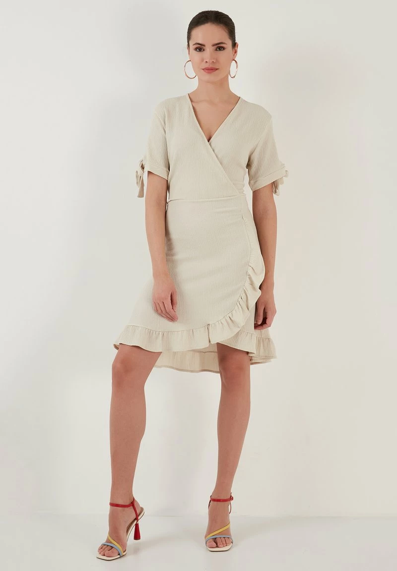 LELA REGULAR FIT - Freizeitkleid - Stone 2 LELA REGULAR FIT - Freizeitkleid - Stone – Bild 2