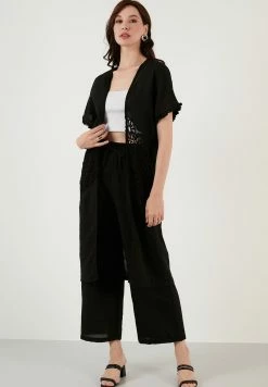 LELA TWO PIECE SET - REGULAR FIT - Strickjacke - Black -LELA Verkaufsshop e69f22f9b5e648e6896c8ff0920f6673 1